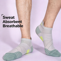 Chaussettes de course personnalisées à faible MOQ, chaussettes athlétiques courtes en coton pour hommes et femmes, chaussettes de sport à séchage rapide pour l'entraînement