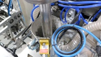Machine d'emballage préfabriquée Suntech pour sachets de 500g et 1kg, avec remplissage par vis sans fin, pour lessive, poudre de savon au cacao, épices et produits de lavage