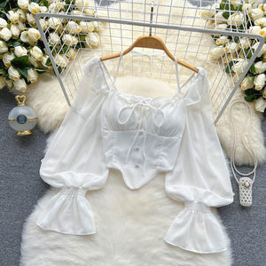 Chemise asymétrique à épaules dénudées et manches cloche pour femme, style crop top tendance - Product Image 3