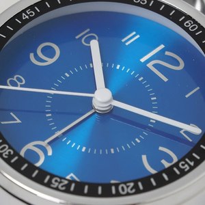 Sắt nghệ thuật sinh viên nhỏ đồng hồ báo thức trẻ em im lặng thời trang bảng đồng hồ Máy tính để bàn sáng tạo con trỏ thạch anh Đồng hồ - Product Image 3