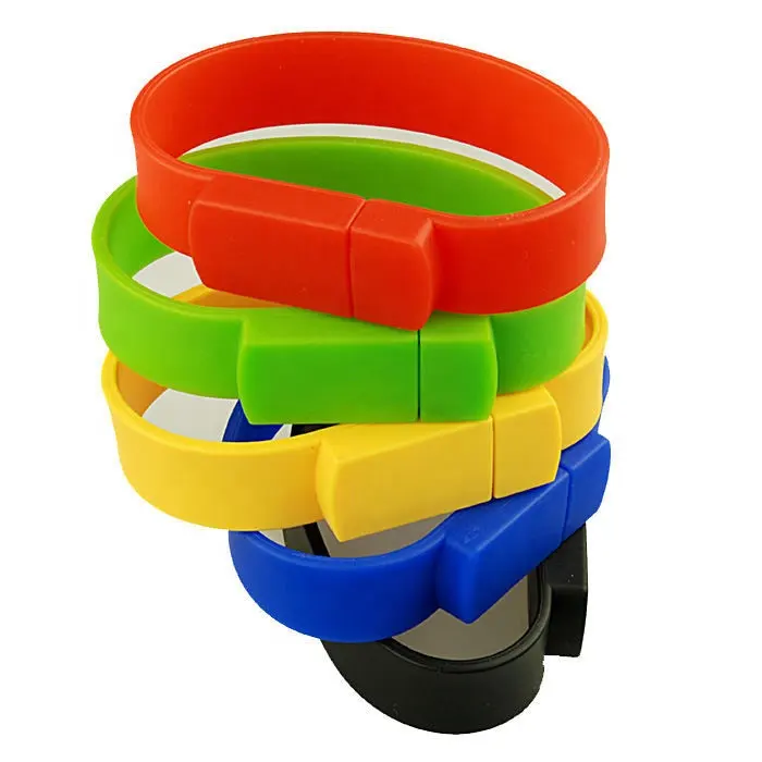 Cadeaux commerciaux promotionnels colorés pratiques pour transporter une dragonne portable Design Bracelet en silicone Clé USB