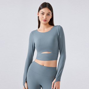 Top Sportivo Aderente da <span class=keywords><strong>Donna</strong></span> per Allenamento Yoga, Collo Tondo, Termico, Manica Lunga, con Apertura sul Petto e Foro per il Pollice, Crop Top - Product Image 2