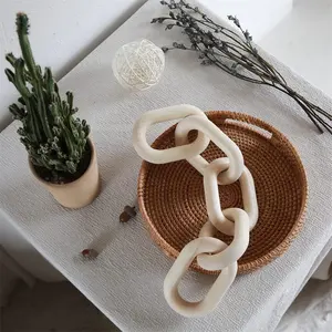 Wholesale Home Table Decoration Knot Farmhouse Rustic Hand Carved Wood Chain Link