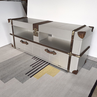 Table basse ouverte double face en aluminium avec garniture en rotin métallique, style mid-century, pour salon, mobilier de maison