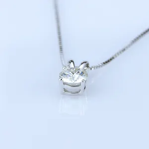 14k/18k white gold jewelry/jewelery pendant necklace moissanite gemstone necklace