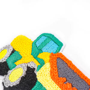 Parche bordado de camión de coche de ingeniería <span class=keywords><strong>y</strong></span> <span class=keywords><strong>carreras</strong></span> para niños nuevos con cuentas para decoración parches bordados de hierro para coche - Product Image 2