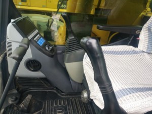 รถขุดมือสอง Komatsu PC200-8ขุดมือสองขนาด20ตันรถขุดตีนตะขาบ PC200-8 Komatsu ของแท้ - Product Image 4