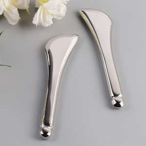 Herramienta de liberación miofascial Cuerpo de acero inoxidable Gua Sha Cuchara facial Punto de acupuntura Facial Gua Sha para piernas traseras Cuello - Product Image 2