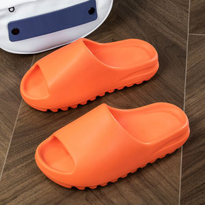 Best-seller EVA Diapositives Pantoufles Antidérapant Séchage Rapide Couleur Unie Nouveau Design Doux Confortable Lumière Extérieure Maison Pantoufles - Product Image 2