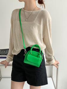 Nouveau style 2026 – Sac à main carré zippé édition limitée pour femme, motif autruche, chaînes polyvalentes, porté épaule ou croisé - Product Image 5