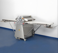 Machine à pâte feuilletée commerciale, machine à pain, machine à étaler la pâte à croissants