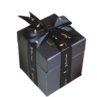 Bougie vide de luxe personnalisée boîte de papier enduit de parfum jeu de 2 pièces gaufrage en feuille d'or avec votre propre logo avantage UV
