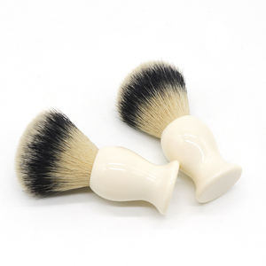 Pinceau à raser artisanal pour hommes, pinceau à raser pour salon de coiffure, <span class=keywords><strong>rasoir</strong></span> de sécurité pour rasage humide, cadeaux parfaits pour la fête des pères - Product Image 3