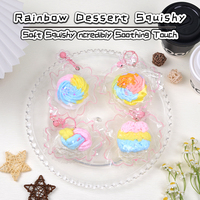 Jouet anti-stress souple en silicone de qualité alimentaire, en forme de gâteau dessert arc-en-ciel, avec pendentif porte-clés clochette fleur