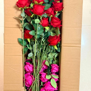 Bouquet de fleurs artificielles pour mariage, arrangement de fleurs artificielles en filigrane, ensemble de roses artificielles rouges et violettes, accessoires - Product Image 1