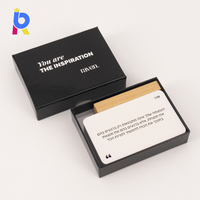 Cartes de jeu en papier imperméables de haute qualité personnalisables, plusieurs couleurs pour les applications et fonctions de jeux familiaux