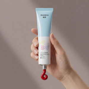 Offre Spéciale Yucaitang DEXE Shampooing Colorant Noir Rapide pour Cheveux, Fournisseur d'Usine d'Origine, Vente en Gros, Marque Privée OEM ODM - Product Image 1