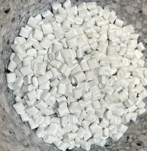 PBT GF25 25% Pellet di Plastica Rinforzata con Fibra di Vetro, Ritardante di Fiamma V0 Modello 05G25, 25kg/sacco, Marca YUNZHI - Product Image 4