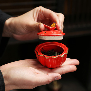 Bonitos tarros de cerámica con diseño de mariposa, latas de almacenamiento de 40ml <span class=keywords><strong>para</strong></span> joyería/especias, accesorio de <span class=keywords><strong>cocina</strong></span> <span class=keywords><strong>para</strong></span> regalos - Product Image 3
