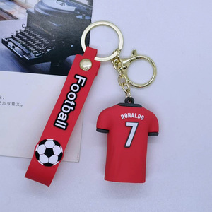 Bảy Messes phim hoạt hình Keychain PVC bóng đá Sao Jersey Mặt dây chuyền xe nhỏ móc khóa cho bán buôn quà tặng nhỏ - Product Image 4