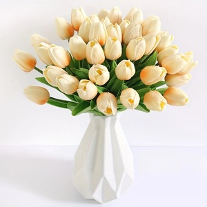 Tulipes artificielles de haute qualité, aspect réaliste, avec feuilles vertes, pour mariage, fête, décoration intérieure - Product Image 2