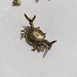 पीतल की पशु प्रतिमा शिल्प क्रब क्रयफिश होम डेस्कटॉप ऑफिस पेन धारक गहने सजावट सामान - Product Image 6