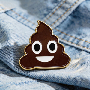 Broche personnalisée <span class=keywords><strong>Smiley</strong></span> Poop, épinglette amusante en émail, badge en alliage de zinc, broche mignonne avec expression de caca, cadeau fantaisie, vente en gros - Product Image 1