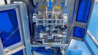 Machine d'emballage automatique à 6 vibrations pour le comptage et l'emballage de capsules de compléments alimentaires, machine d'emballage de sachets à 4 soudures latérales