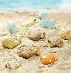 Kit d'outils de plage pour enfants : seau, pelle et jouets de sable pas chers pour piscine et extérieur – Idéal pour l'été et les tout-petits - Product Image 4