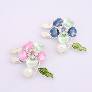 Boutons de chemisier en émail à motif floral avec accent perle et cristal, boutons à motif floral effet goutte d'huile pour mariage et fiançailles, vente en gros - Product Image 6