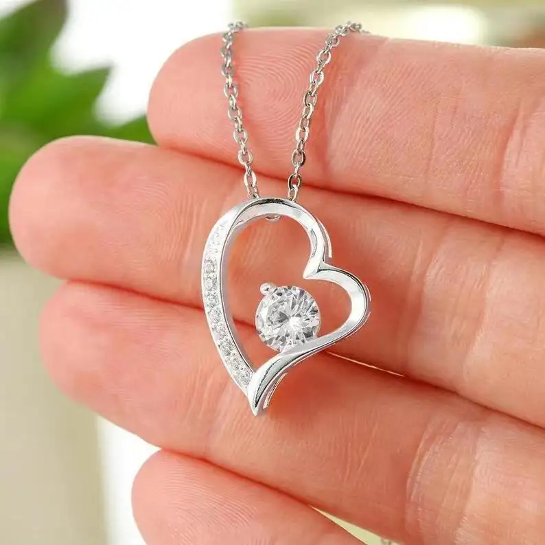 Stainless Steel Necklace Fashion Jewelry Christmas Gift for Mom Daughter Heart Diamond Necklace Chain Copper Pendant