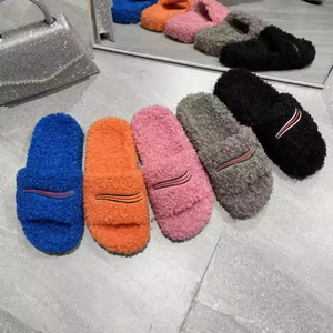 Wholesale Embroidered Fur <b>Slippers</b> Unisex Comfortable Indoor Outdoor Footwear Size 36-46 Winter Warm Heels Sandals - Product Image 3