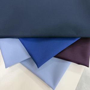 Muslimischer Arabischer Thobe-Anzugstoff T/R 80/20 24*31 300G/M Gewebter Twill Umweltfreundlich Atmungsaktiv Schrumpfbeständig Knitterfreier Polyester - Product Image 3