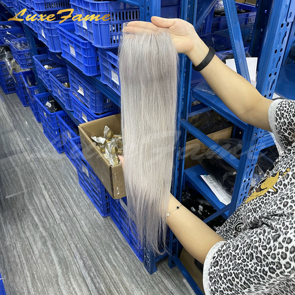 Chiusura in pizzo grigio