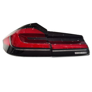 Feux arrière LED fumés pour BMW Série 5 G30 G38 2018-2021, mise à niveau LCI - Product Image 1