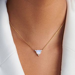 Trilion taglio triangolo <span class=keywords><strong>pietra</strong></span> <span class=keywords><strong>di</strong></span> <span class=keywords><strong>luna</strong></span> <span class=keywords><strong>collana</strong></span> <span class=keywords><strong>pietra</strong></span> <span class=keywords><strong>di</strong></span> <span class=keywords><strong>luna</strong></span> 925 Sterling <span class=keywords><strong>collana</strong></span> <span class=keywords><strong>con</strong></span> catena <span class=keywords><strong>pietra</strong></span> <span class=keywords><strong>di</strong></span> <span class=keywords><strong>luna</strong></span> in argento Sterling <span class=keywords><strong>collana</strong></span> da donna - Product Image 6
