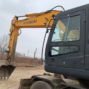 Excavadora Hyundai con Cucharón de Excavación, Equipo de Construcción Usado - Product Image 5