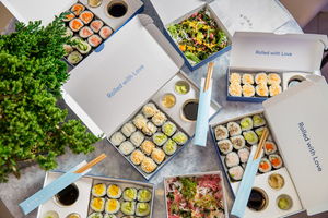 Fiambrera de cartón con impresión personalizada, caja de embalaje transparente de alta calidad, color negro, para llevar <span class=keywords><strong>sushi</strong></span>, togo - Product Image 2