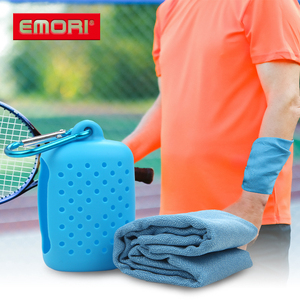 Tamaño de bolsillo al aire libre bolsa de silicona de microfibra de secado rápido toalla - Product Image 1