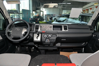 HiAce d'occasion 2011-2020, toit haut, 13 places, disponible en conduite à gauche et à droite, catégorie voiture neuve