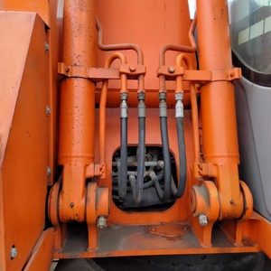 Excavadora Hitachi ZX135US de Segunda Mano de Alta Calidad, Excavadora de Cadenas Hitachi ZX135, Excavadora Usada Japonesa en Venta - Product Image 5