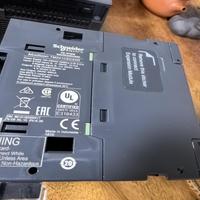 Controlador Lógico Programable PLC TM241CE24R M241 Ethernet para Automatización de Máquinas y Control de Movimiento OEM