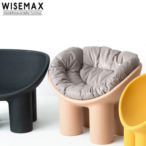 WISEMAX MUEBLES Venta caliente Moderno Simple Elefante <span class=keywords><strong>Roly</strong></span> Silla de cuatro patas Silla de polietileno Diseño italiano Elefante Taburete Muebles - Product Image 3