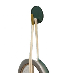 フック 強力粘着ペースト 壁掛け 耐荷重吸盤 キッチンフック 跡が残らない粘着ステッカー 背面 - Product Image 1