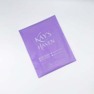 Sacs d'expédition écologiques rouges, couleur personnalisée, sac à bulles mat express, couleur brillante, sac poly mailer personnalisé, emballage d'expédition pour tissu, t-shirt - Product Image 3