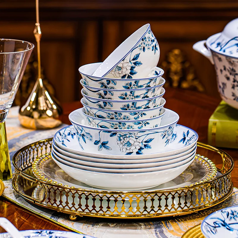 Chinese Jingdezhen Blue and White Bone China Dinnerware Set