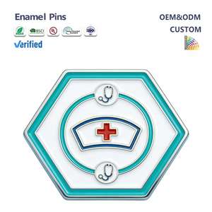 Настраиваемые мини-значки-стетоскопы с бесплатной быстрой доставкой, с логотипом, для медсестер, эмалированные - Product Image 1