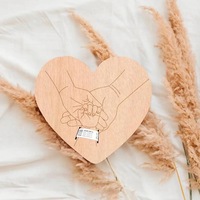 Bracelet de naissance de bébé en bois et plaque commémorative Artisanat en bois artisanal pour souvenirs spéciaux pour boîtes en bois et panneaux muraux