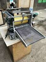 Machine automatique pour la fabrication de tortillas de maïs, crêpes, blinis, produits mexicains, roti, chapati, pain plat, galettes