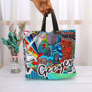 Gấp Túi mua sắm túi xử lý bán lẻ vòng lặp mềm nhựa Boutique với logo tùy chỉnh phong cách khác nhau in ấn hàng tạp hóa Túi - Product Image 3